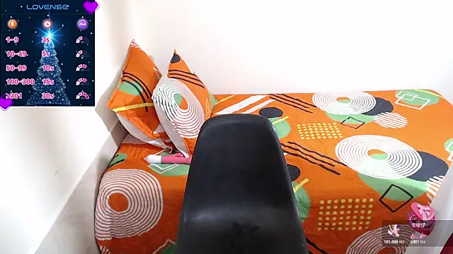 Dayanna 11 online show from 12-10-24, 11:40