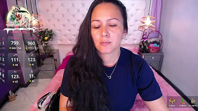 Georgina-Musk online show from 12-13-24, 07:43
