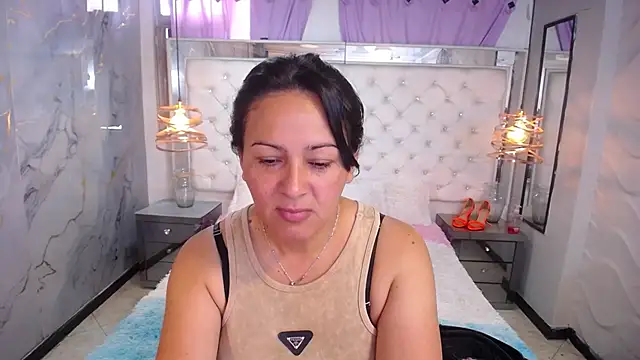 Georgina-Musk online show from 09-12-25, 06:19