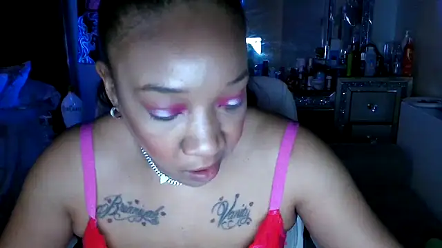 YasmineMinaj online show from 02-15-25, 10:42