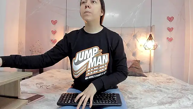 Snapshot of SakuraLee_ chatting on 02-25-26, 11:42 SakuraLee online show from 02-25-26, 11:42