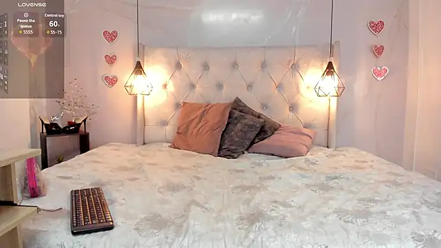 Snapshot of SakuraLee_ chatting on 03-09-26, 01:48 SakuraLee online show from 03-09-26, 01:48