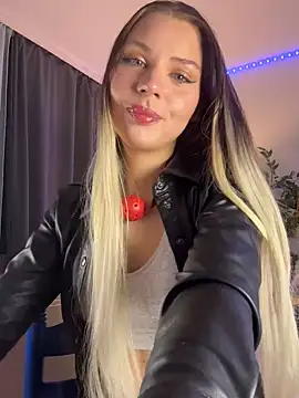 KittyKatyDream online show from 01-08-25, 04:44