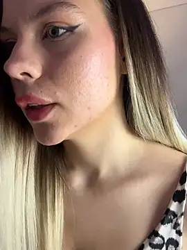 KittyKatyDream online show from 03-13-25, 01:29