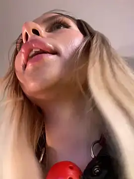 KittyKatyDream online show from 11-25-25, 03:23