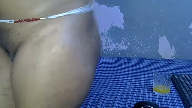 sweetchocolate9 online show from 04-13-26, 08:36