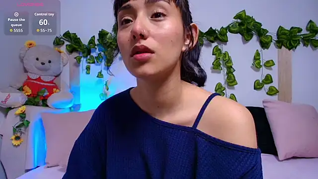 tati cardenas online show from 11-27-25, 04:36