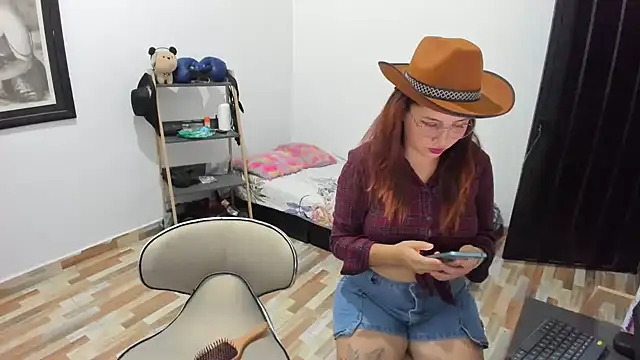 Snapshot of _girls_on_fire_ chatting on 01-30-25, 11:13 girls on fire online show from 01-30-25, 11:13
