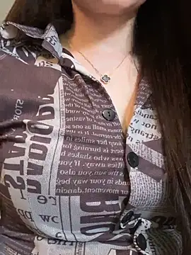 Snapshot of Jessical chatting on 11-25-25, 04:23 Jessical online show from 11-25-25, 04:23