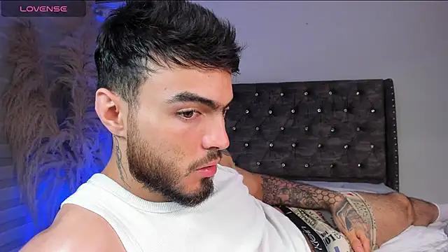 Paulwolf69 online show from 12-03-24, 04:58