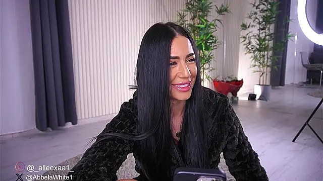 Abbela White online show from 01-18-25, 09:24