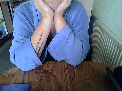 daddyflash online show from 11-14-25, 11:42