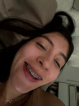 Sophie  Foxxx online show from 01-08-26, 06:43