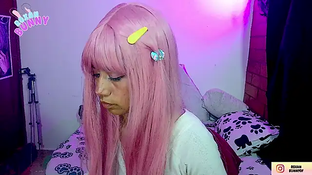 Snapshot of Roxanbunny1 chatting on 11-05-25, 05:29 Roxanbunny1 online show from 11-05-25, 05:29