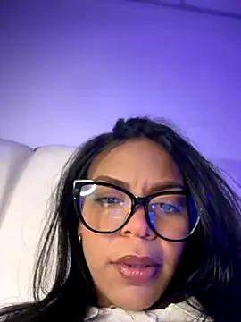 Charly  online show from 10-29-25, 04:15