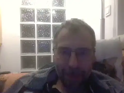 ptitcanard60600 online show from 02-04-25, 10:02