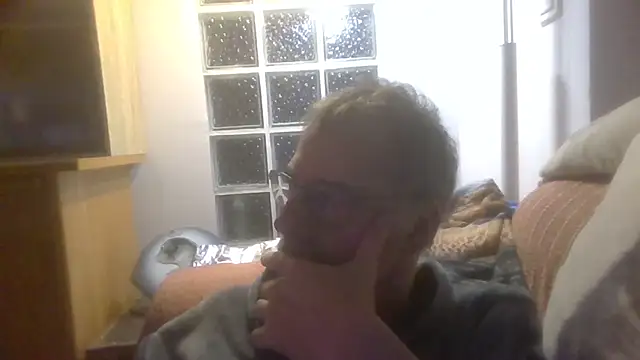 ptitcanard60600 online show from 11-23-25, 11:37