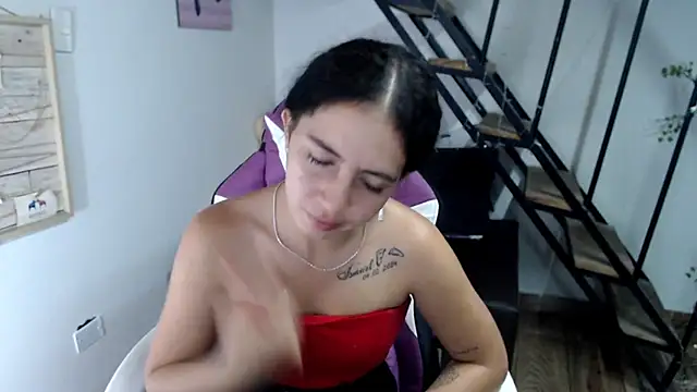 samantha baby  online show from 11-03-25, 06:53