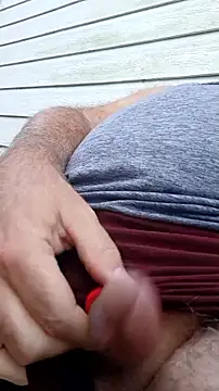 Snapshot of graham1980 chatting on 09-20-25, 12:17 graham1980 online show from 09-20-25, 12:17