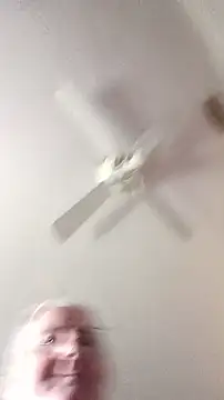 Snapshot of graham1980 chatting on 11-23-25, 03:45 graham1980 online show from 11-23-25, 03:45