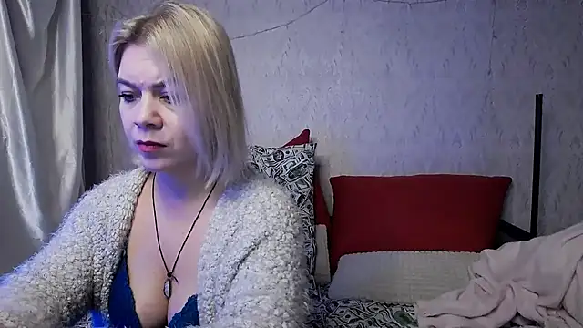 Snapshot of LILU_MS chatting on 11-20-25, 08:25 LILU MS online show from 11-20-25, 08:25