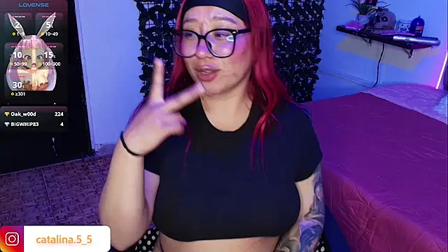 Snapshot of Kata_Bigboobs chatting on 11-13-25, 06:34 Kata Bigboobs online show from 11-13-25, 06:34