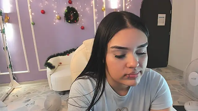 martinasaez online show from 12-18-24, 08:03