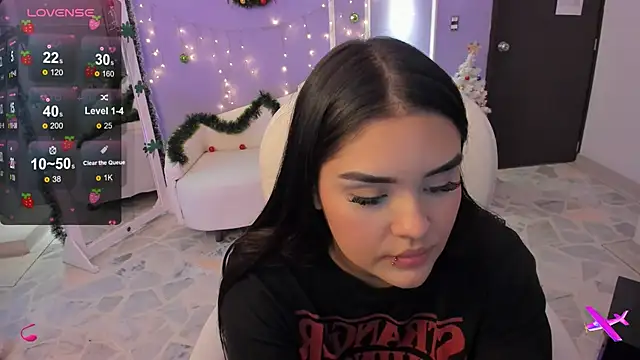 martinasaez online show from 12-27-24, 10:37
