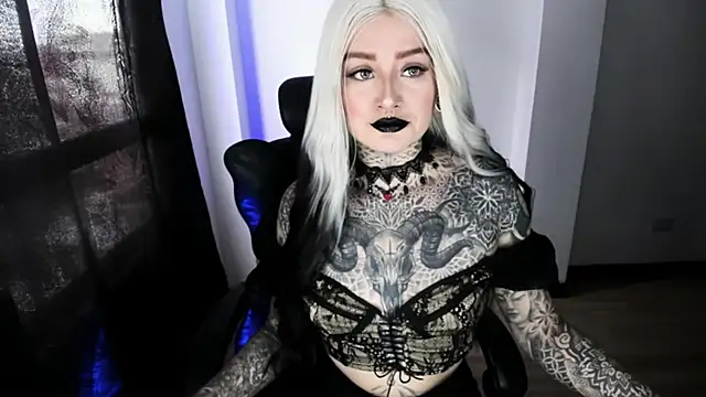 Snapshot of Anaii_Gomez chatting on 11-12-25, 07:35 Anaii Gomez online show from 11-12-25, 07:35