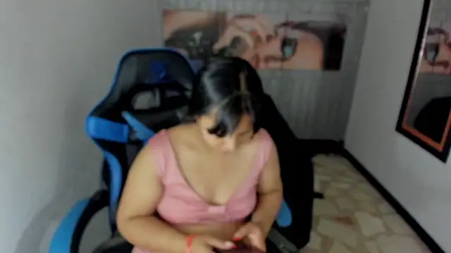 Charis 21 online show from 10-20-25, 10:54