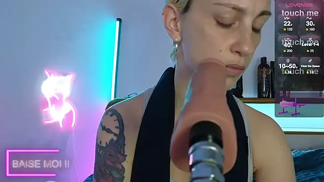 Liza Rosa online show from 02-25-25, 02:00
