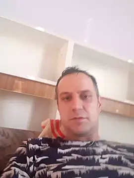 Snapshot of popperspair chatting on 12-19-24, 10:24 popperspair online show from 12-19-24, 10:24