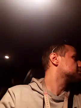 Snapshot of popperspair chatting on 01-26-25, 04:41 popperspair online show from 01-26-25, 04:41