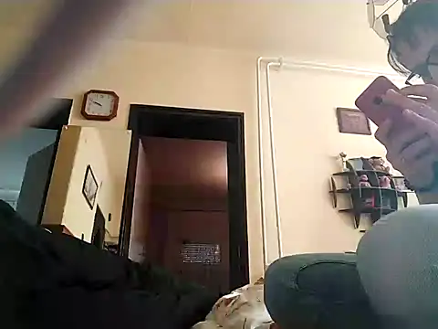 Snapshot of popperspair chatting on 01-29-25, 08:51 popperspair online show from 01-29-25, 08:51