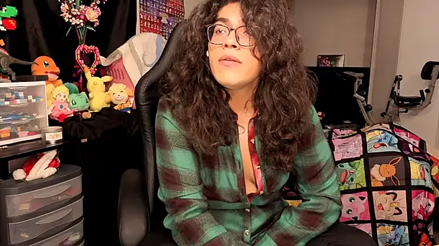 ShinyCherub online show from 10-15-25, 05:24