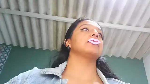 almaswan1 online show from 10-07-25, 05:43