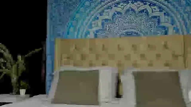 KeryHillson online show from 12-19-24, 12:23