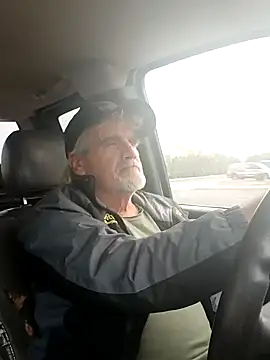 TTolbert online show from 01-25-25, 03:41