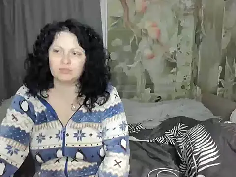 Snapshot of Lillian2 chatting on 11-21-25, 03:38 Lillian2 online show from 11-21-25, 03:38