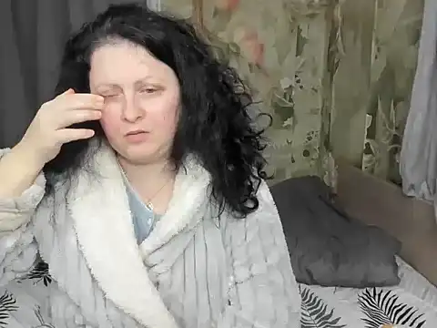 Lillian2 online show from 02-13-26, 03:08