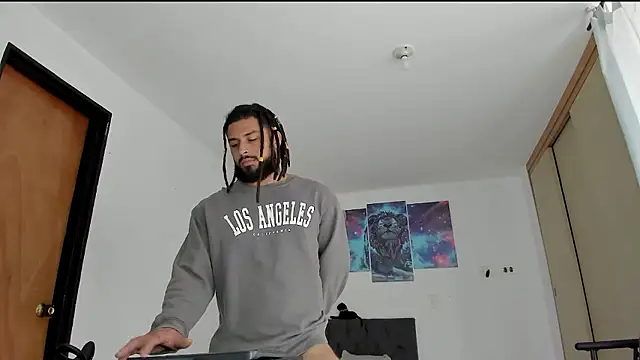 Louis marley   online show from 01-11-26, 05:18