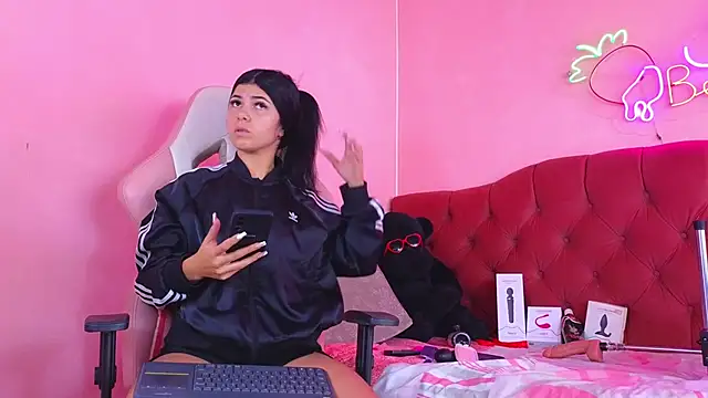 reychell hot01 online show from 12-02-24, 01:46