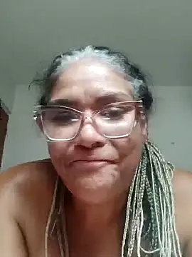 Delicy1 online show from 01-04-25, 05:37