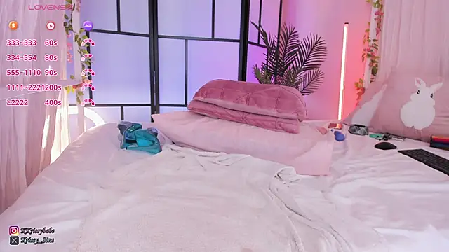 Snapshot of KrissySinsx chatting on 03-21-26, 08:19 KrissySinsx online show from 03-21-26, 08:19