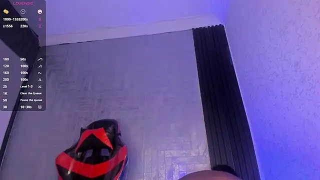 DominicSccott online show from 10-22-25, 01:00