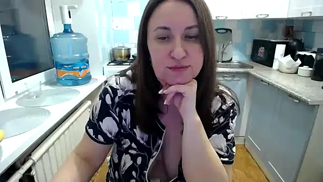 DonnaMagdalena online show from 03-03-25, 09:05