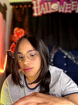 Merloth online show from 10-15-25, 04:12