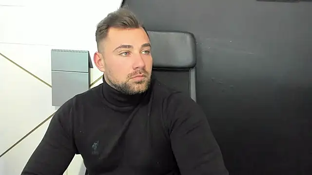 Snapshot of DuncanStone chatting on 02-19-25, 11:17 DuncanStone online show from 02-19-25, 11:17