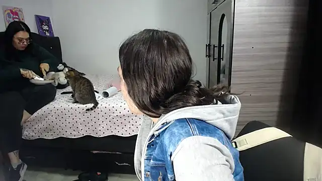 Snapshot of SharaPatinson chatting on 10-09-25, 08:40 SharaPatinson online show from 10-09-25, 08:40