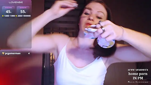 Snapshot of Cassie_Wild chatting on 12-02-24, 01:35 Cassie Wild online show from 12-02-24, 01:35